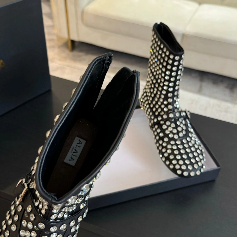 WellDesigned Othxr Boots 214384