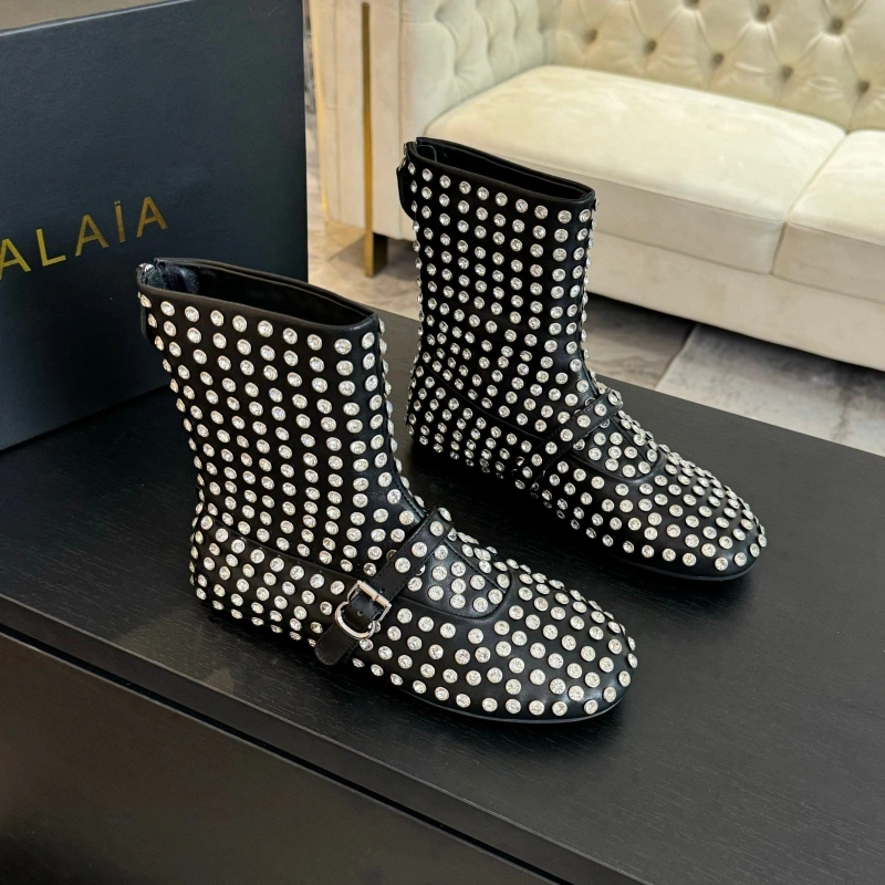 WellDesigned Othxr Boots 214384