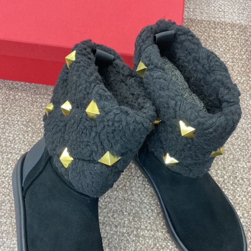 Bright Vxlxntino Boots 231015