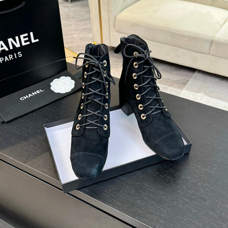 Bold Chxnxl Boots 125891