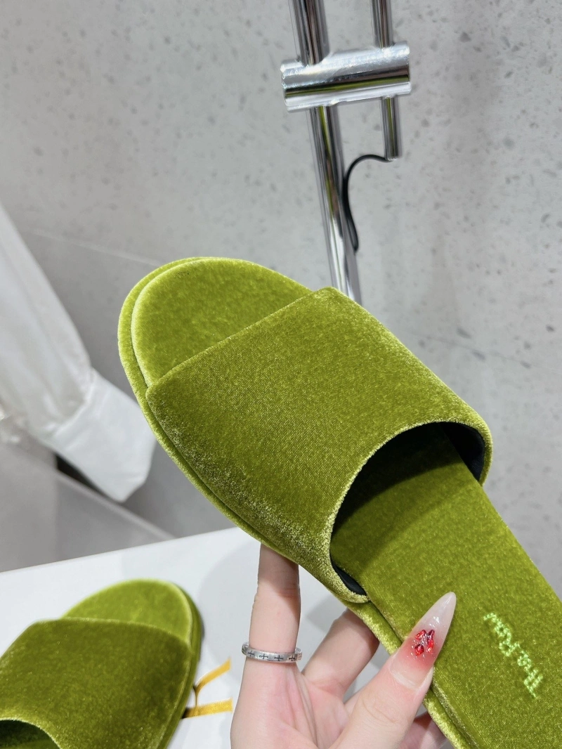 Comfortable Othxr Slippers 214179