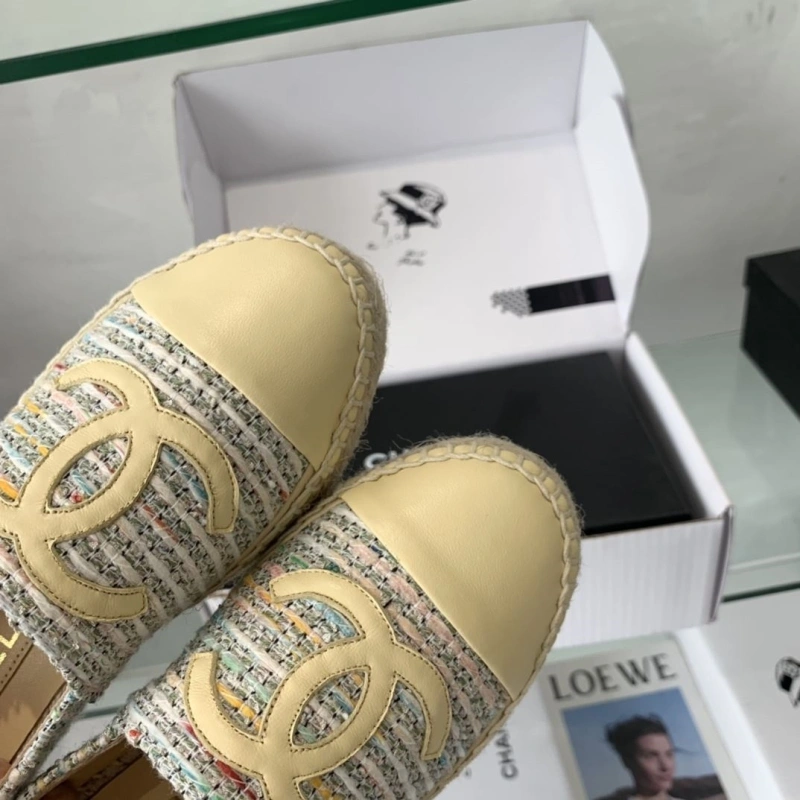 Minimalist Chxnxl Flat Shoes 125644