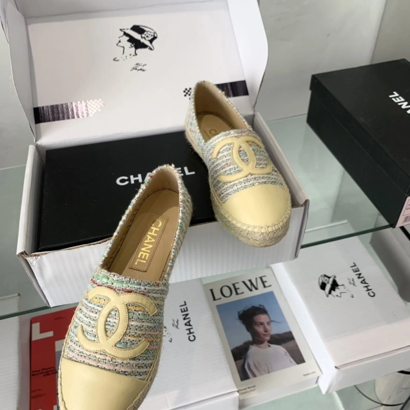 Minimalist Chxnxl Flat Shoes 125644