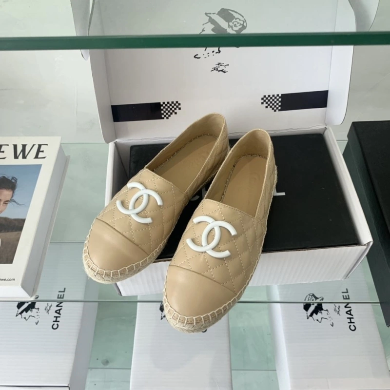 Lightweight Chxnxl Flat Shoes 125635