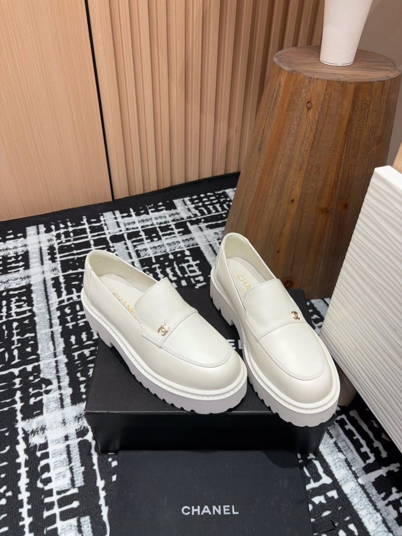 Resilient Chxnxl Leather Shoes 125493