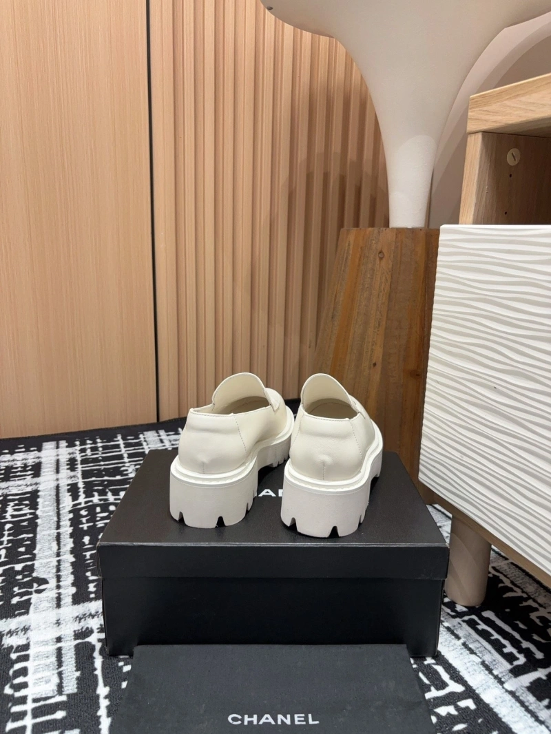 Resilient Chxnxl Leather Shoes 125493