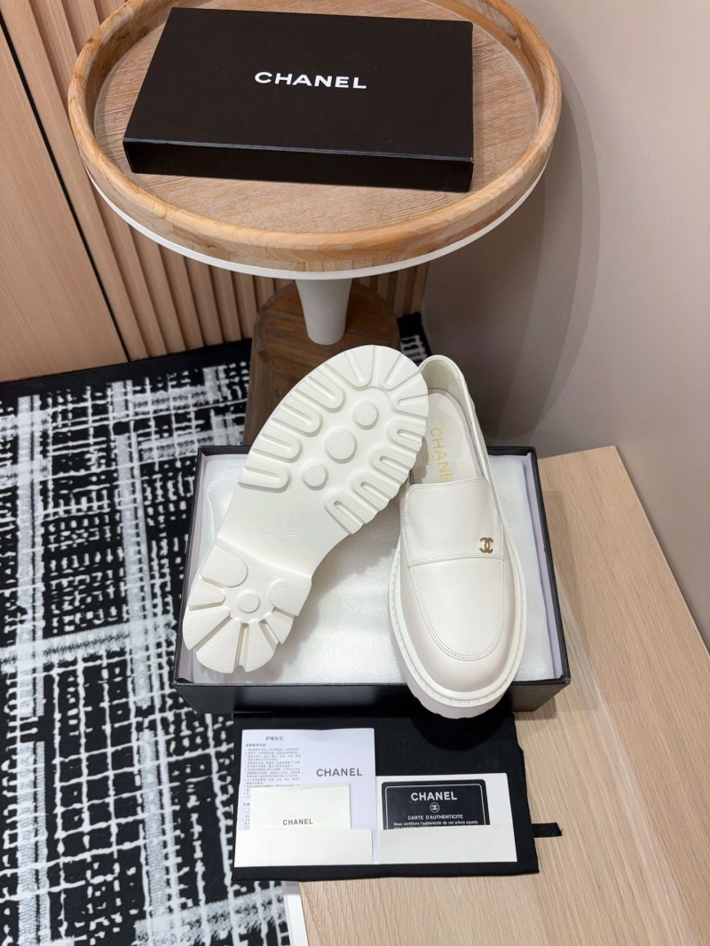 Resilient Chxnxl Leather Shoes 125493