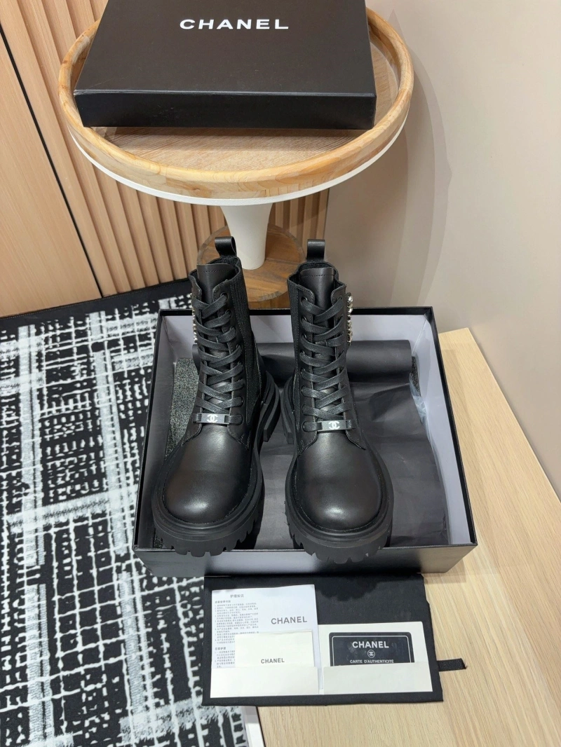 Durable Chxnxl Boots 125868