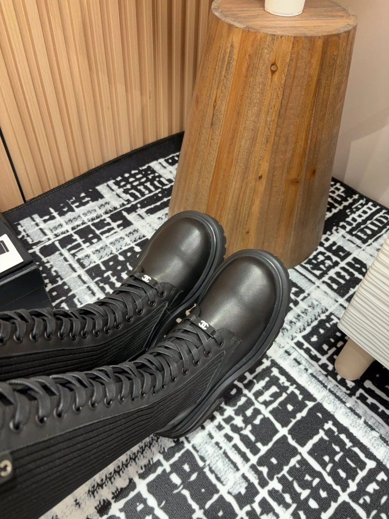 Sleek Chxnxl Boots 125869