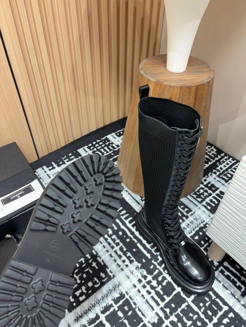 Versatile Chxnxl Boots 125860