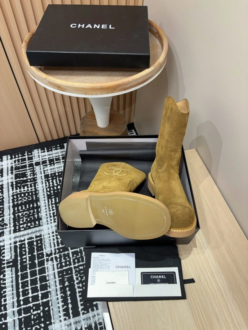 Efficient Chxnxl Boots 125876