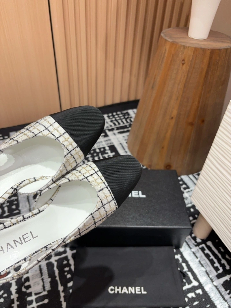 Trendy Chxnxl High Heels 125537