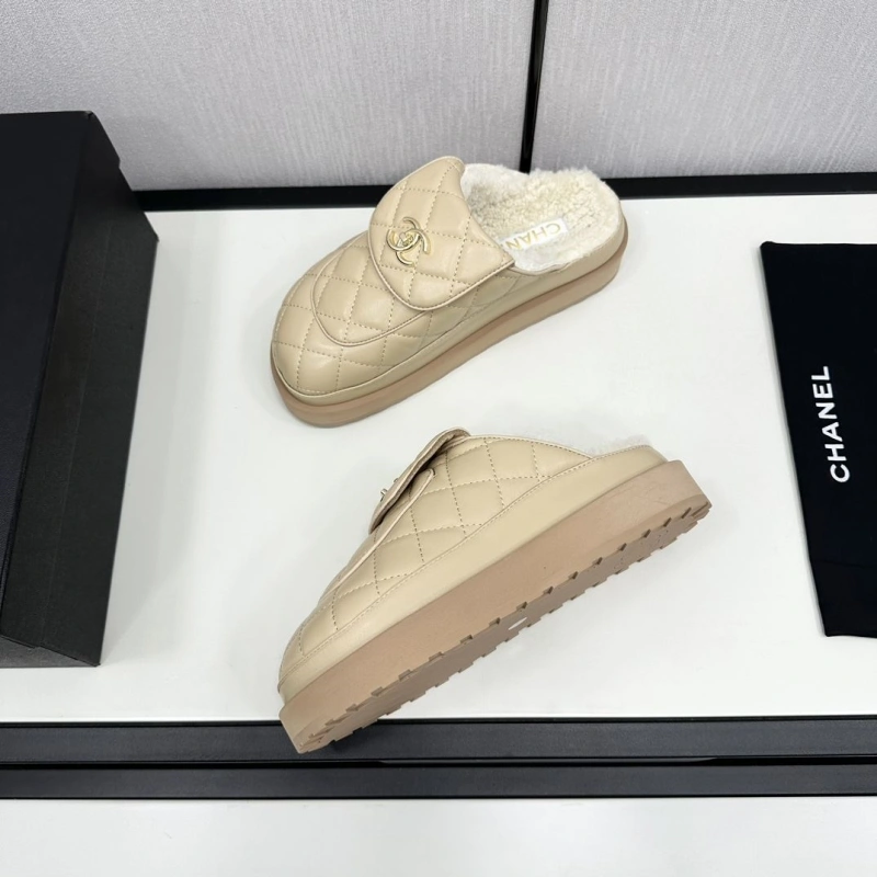 Chxnxl Slippers UrbanStyle 125437