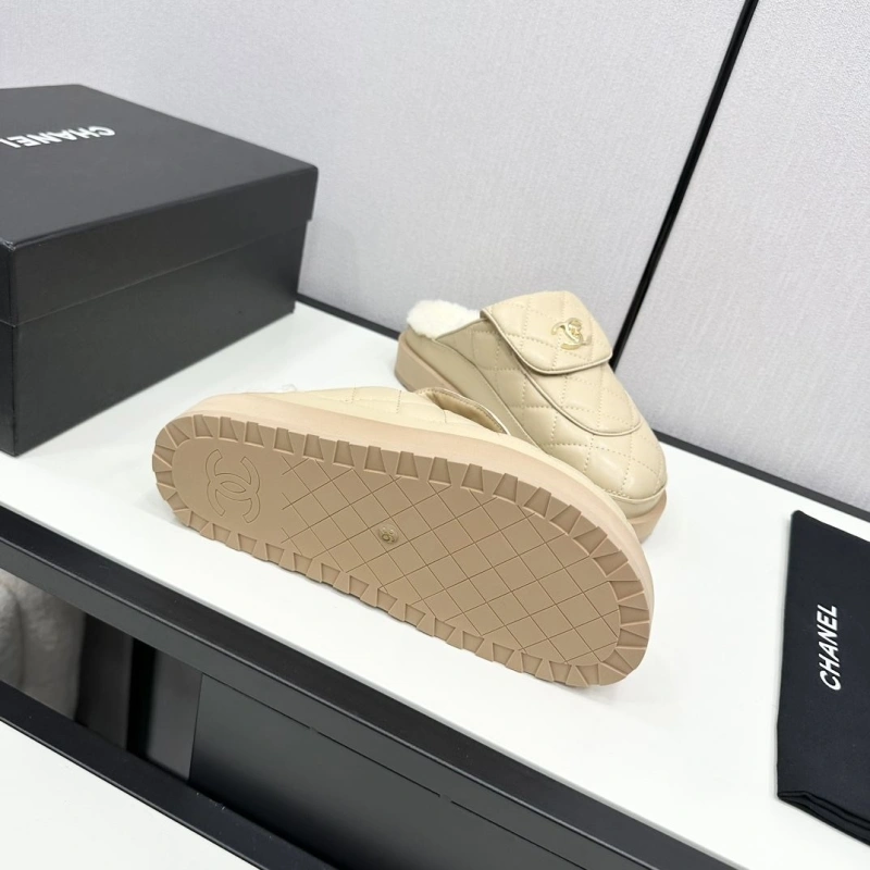 Chxnxl Slippers UrbanStyle 125437