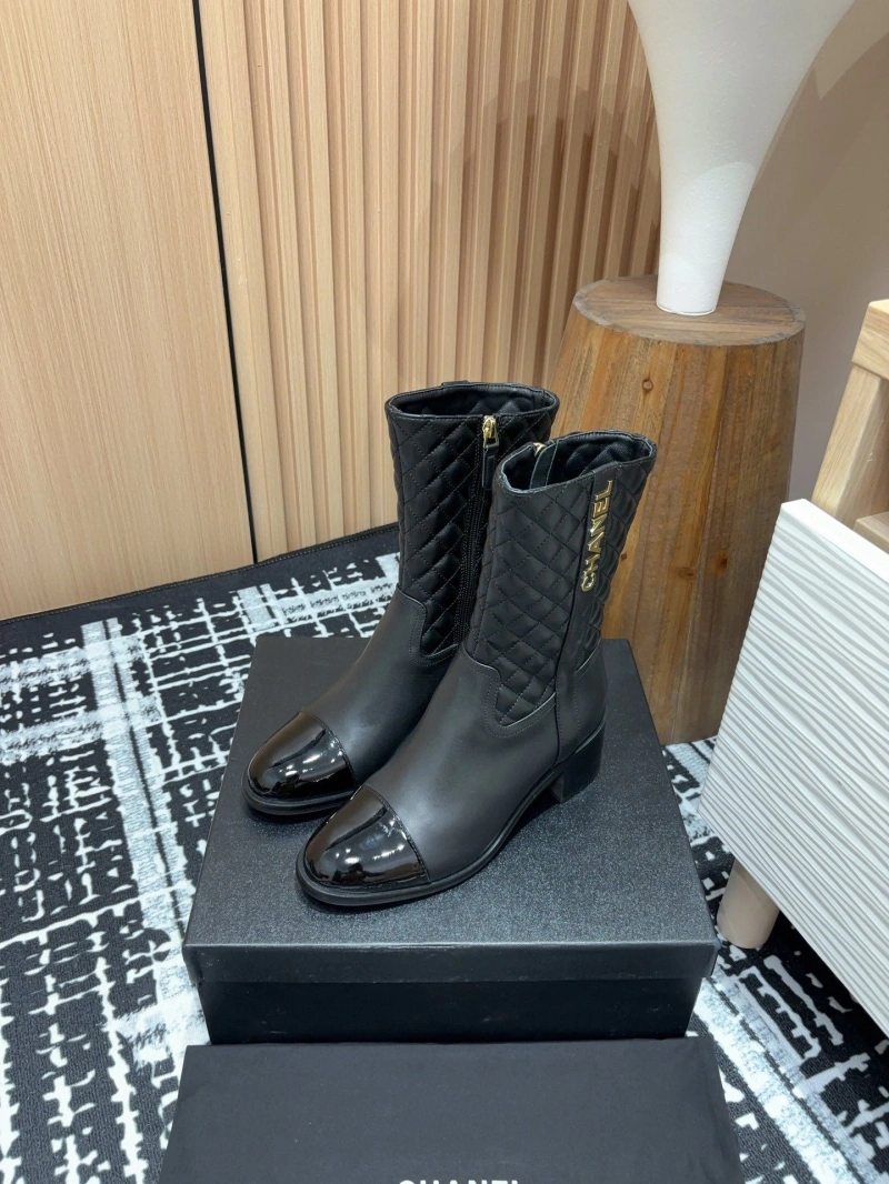 Reliable Chxnxl Boots 125846