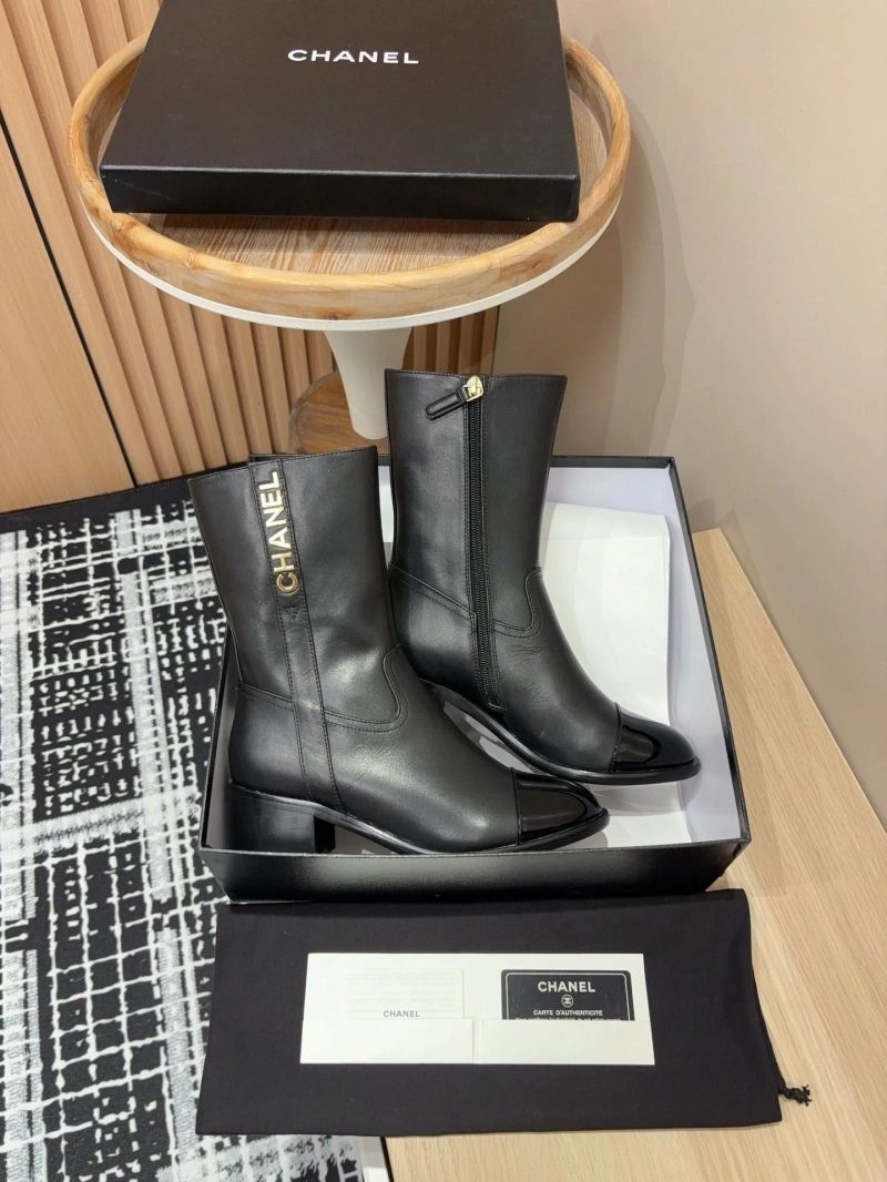 Bold Chxnxl Boots 125845
