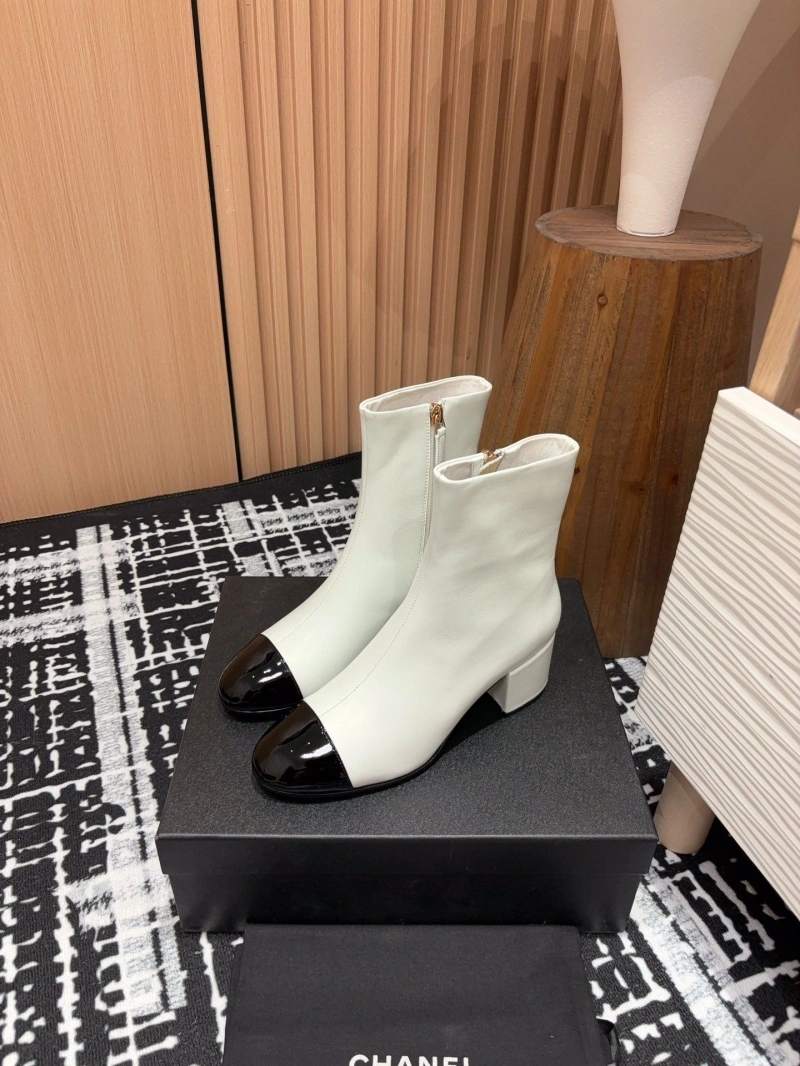 Timeless Chxnxl Boots 125842