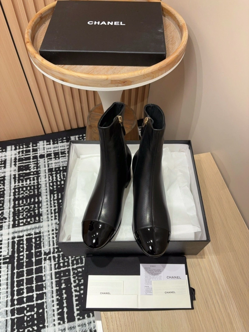 Elegant Chxnxl Boots 125839