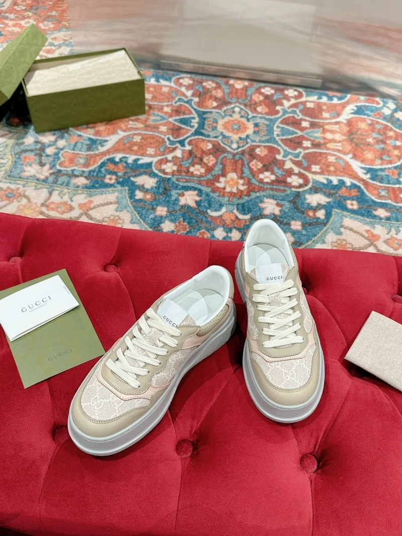 Trendsetting Gxccx Sneakers 159318