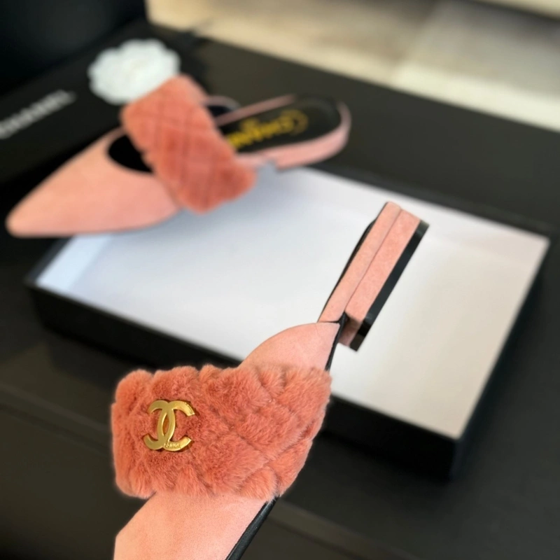Fashionable Chxnxl Slippers 125453