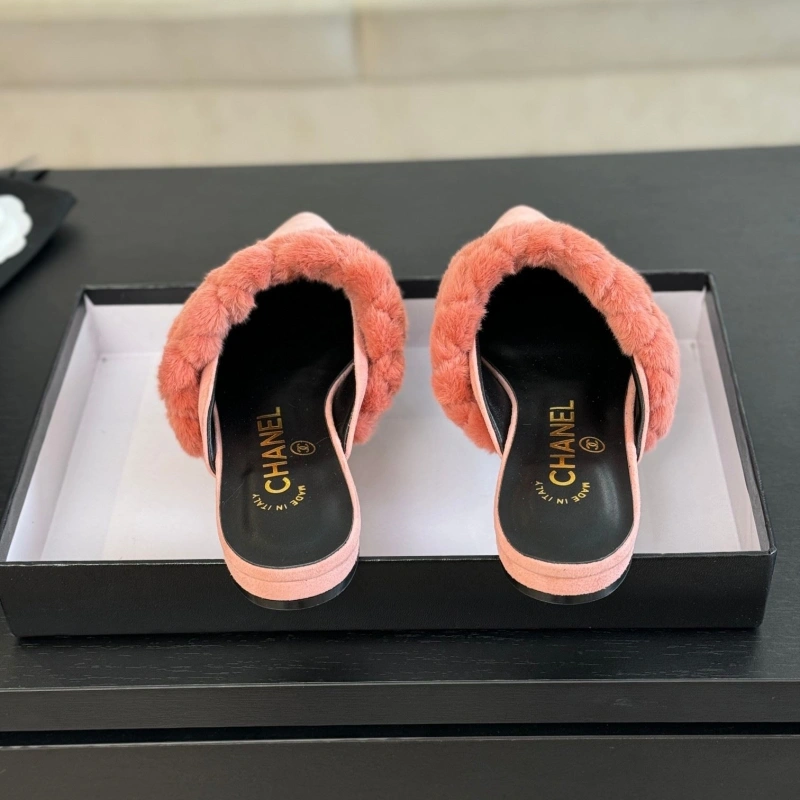 Fashionable Chxnxl Slippers 125453