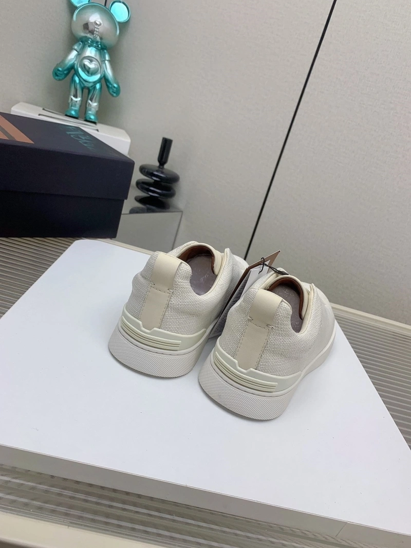 EyeCatching Othxr Sneakers 214121