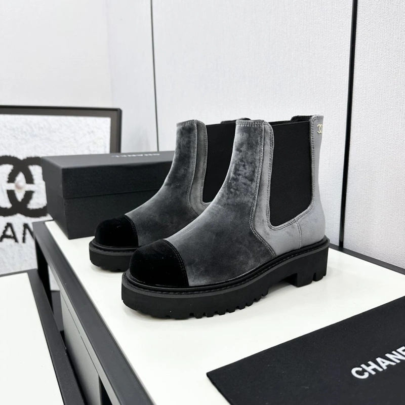 Reliable Chxnxl Boots 125836