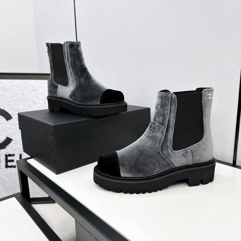 Reliable Chxnxl Boots 125836