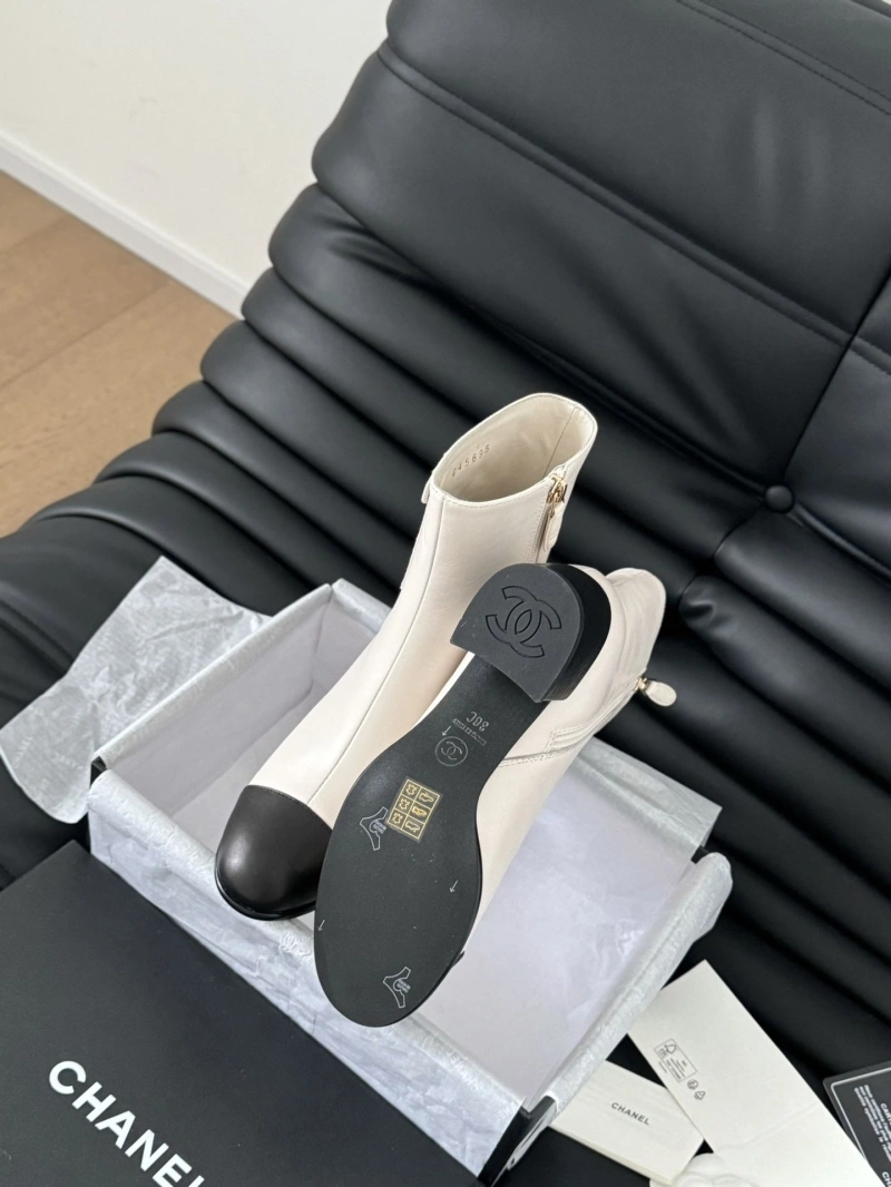 DailyWear Chxnxl Boots 125824