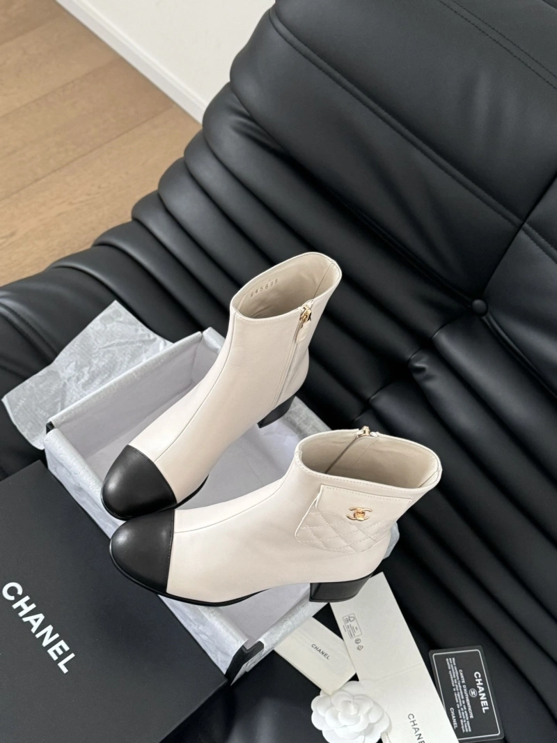 DailyWear Chxnxl Boots 125824