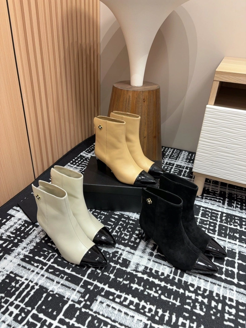 Efficient Chxnxl Boots 125815