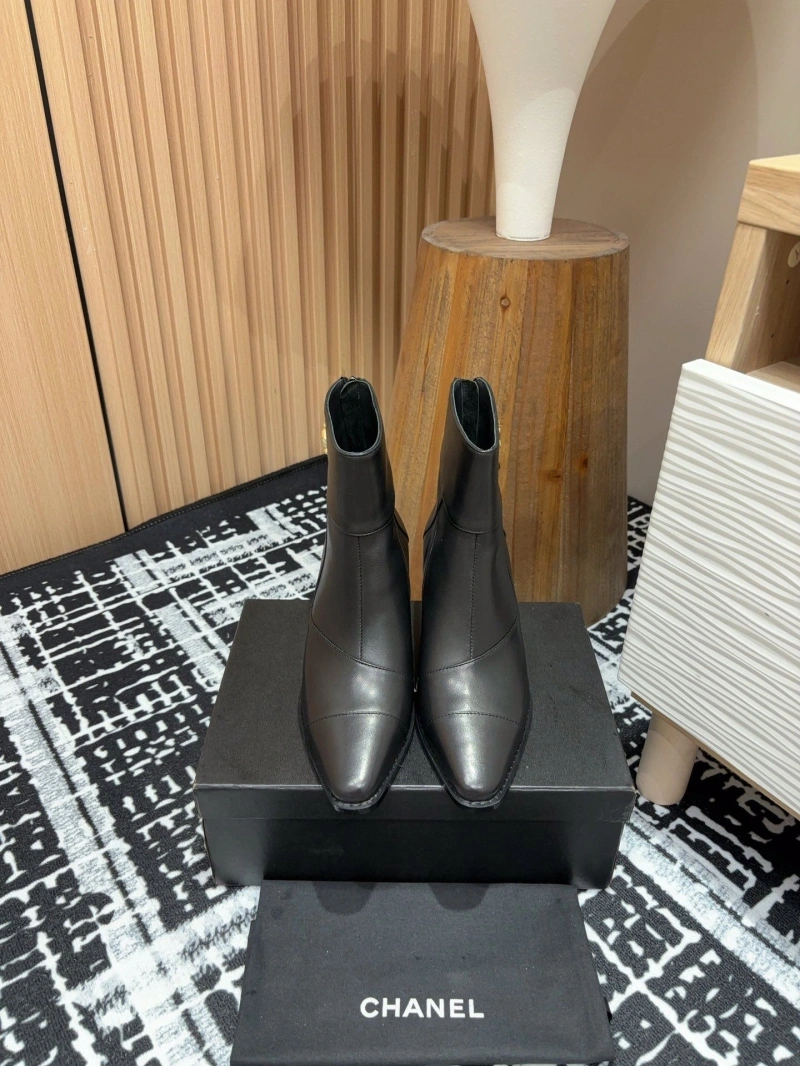 Sleek Chxnxl Boots 125813