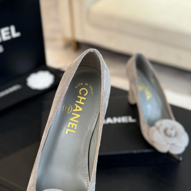 NewStyle Chxnxl High Heels 125532