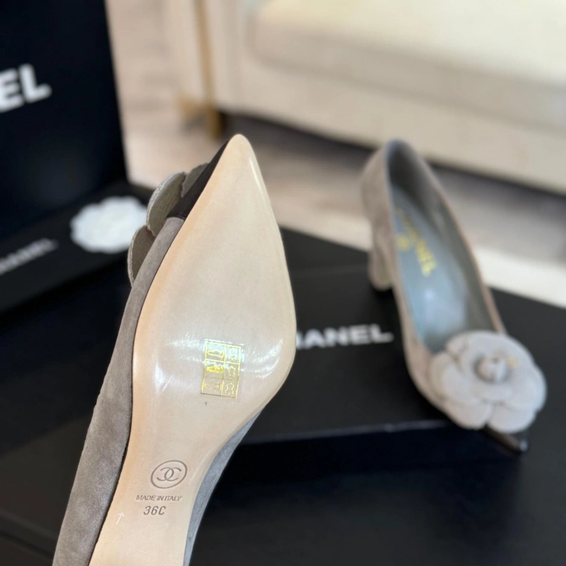 NewStyle Chxnxl High Heels 125532