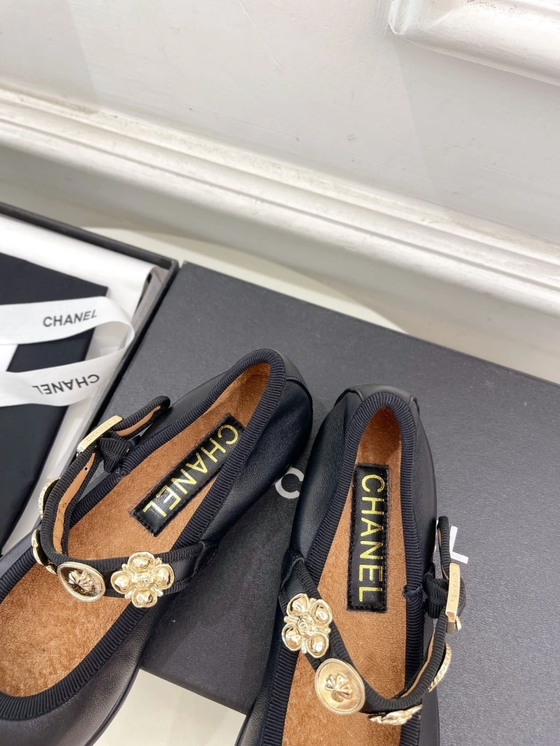 Bright Chxnxl Flat Shoes 125613