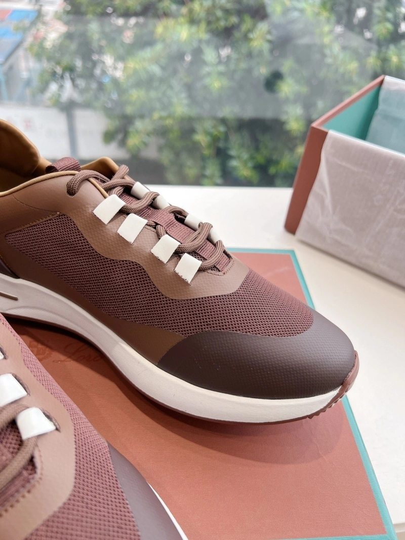 Versatile Othxr Sneakers 214103
