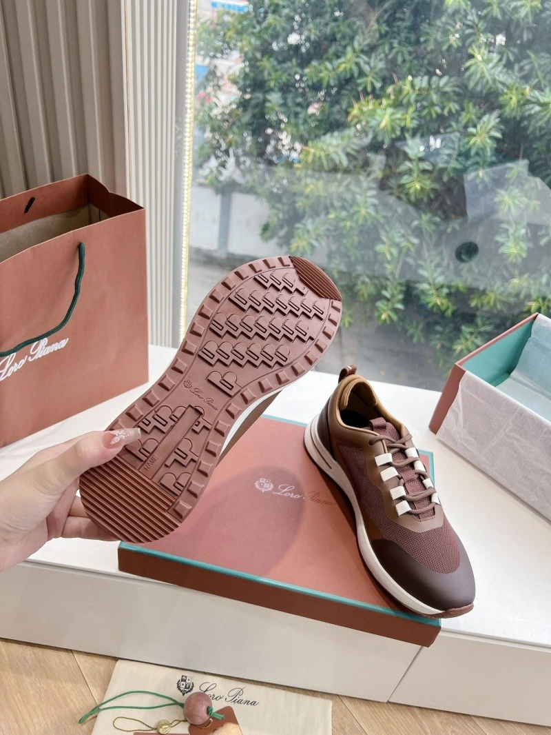 Versatile Othxr Sneakers 214103