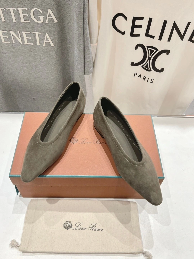 Trendsetting Othxr flat shoes 214252