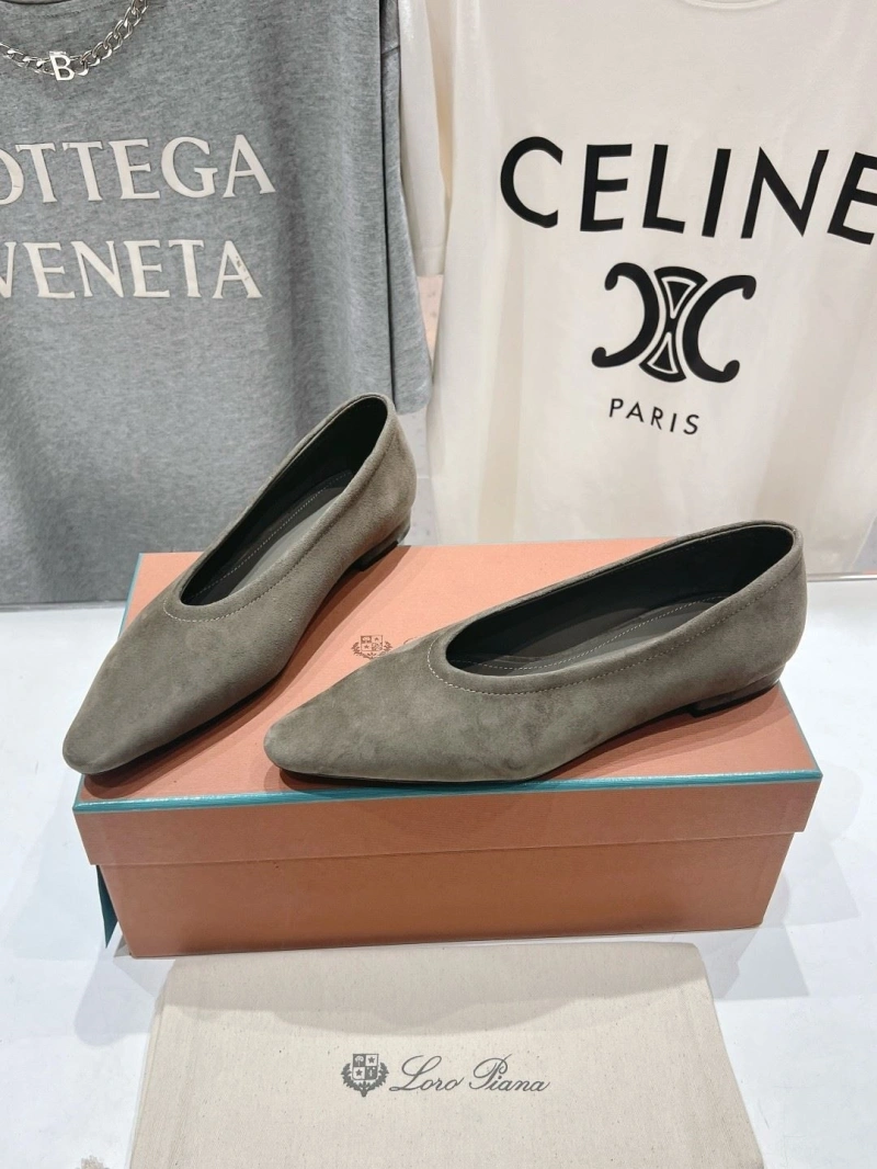 Trendsetting Othxr flat shoes 214252