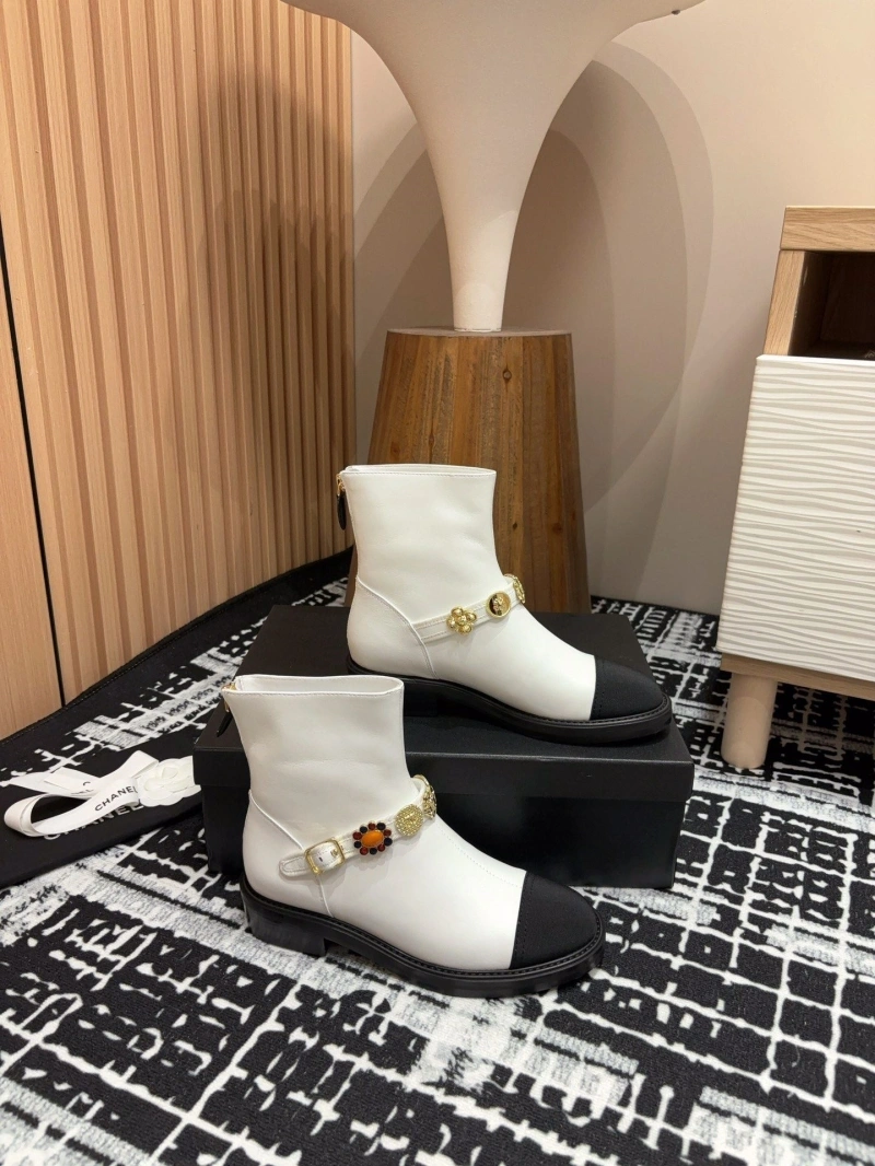 Bright Chxnxl Boots 125804