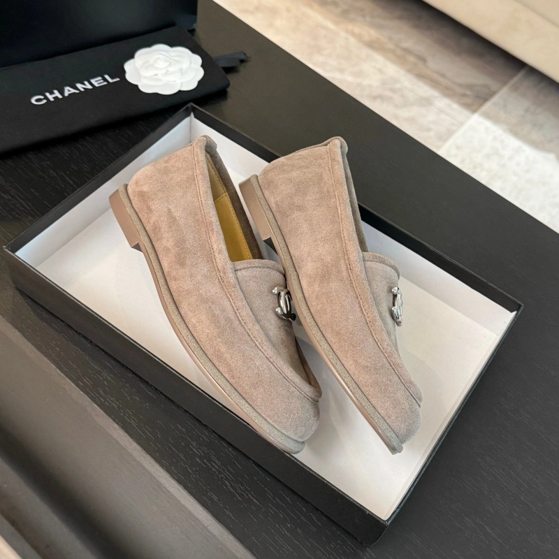 Bright Chxnxl Leather Shoes 125480