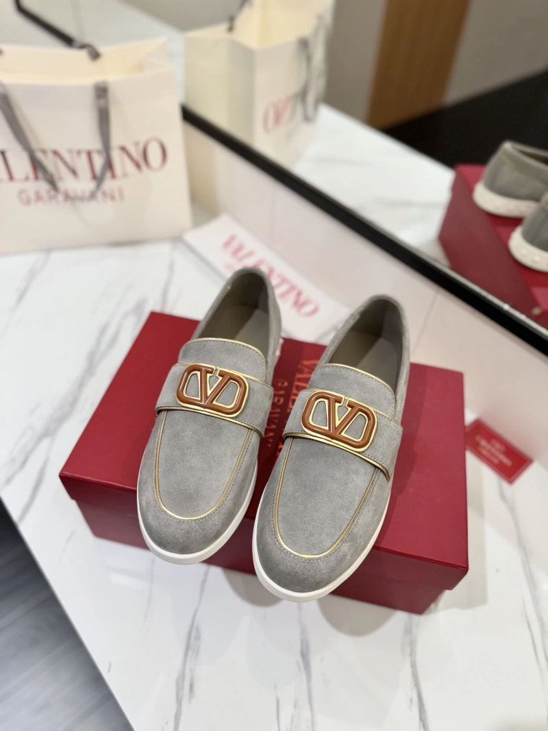 Trendy Vxlxntino Leather Shoes 230906