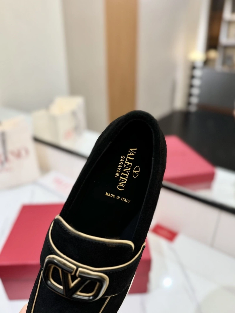 Stylish Vxlxntino Leather Shoes 230901