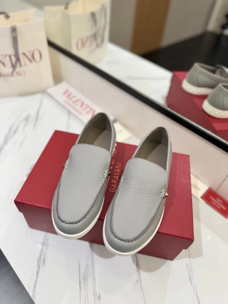 Cozy Vxlxntino Leather Shoes 230890