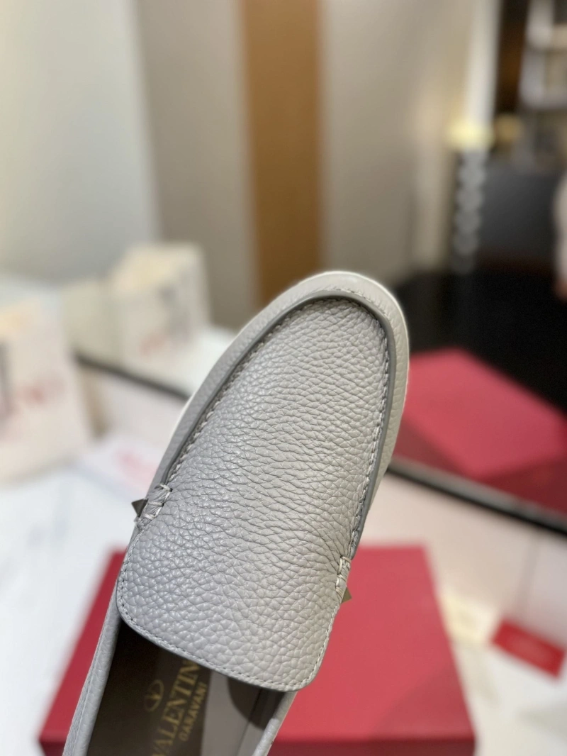 Cozy Vxlxntino Leather Shoes 230890