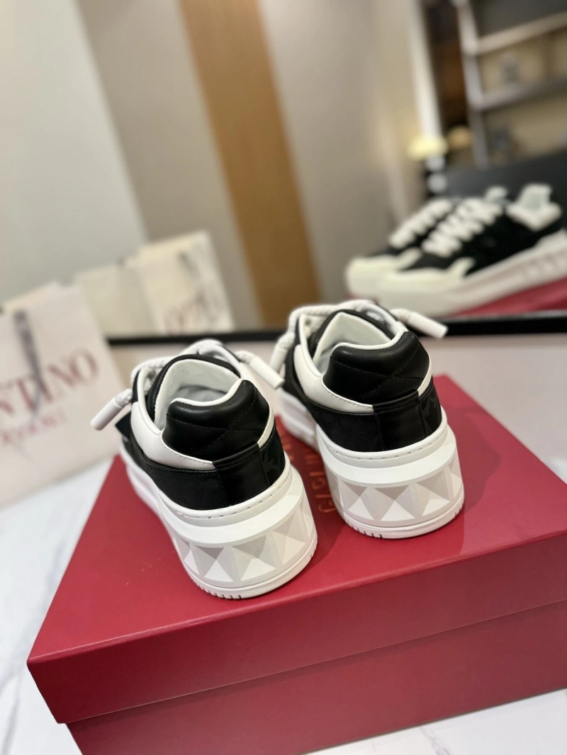Functional Vxlxntino Sneakers 230864