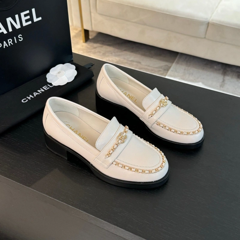 Soft Chxnxl Leather Shoes 125472