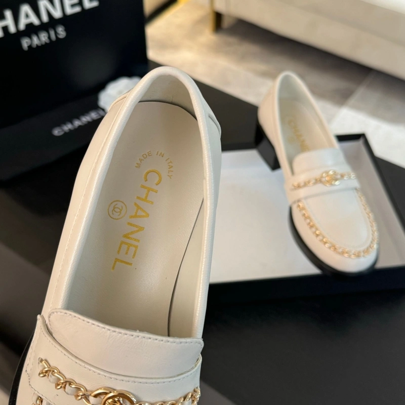 Soft Chxnxl Leather Shoes 125472
