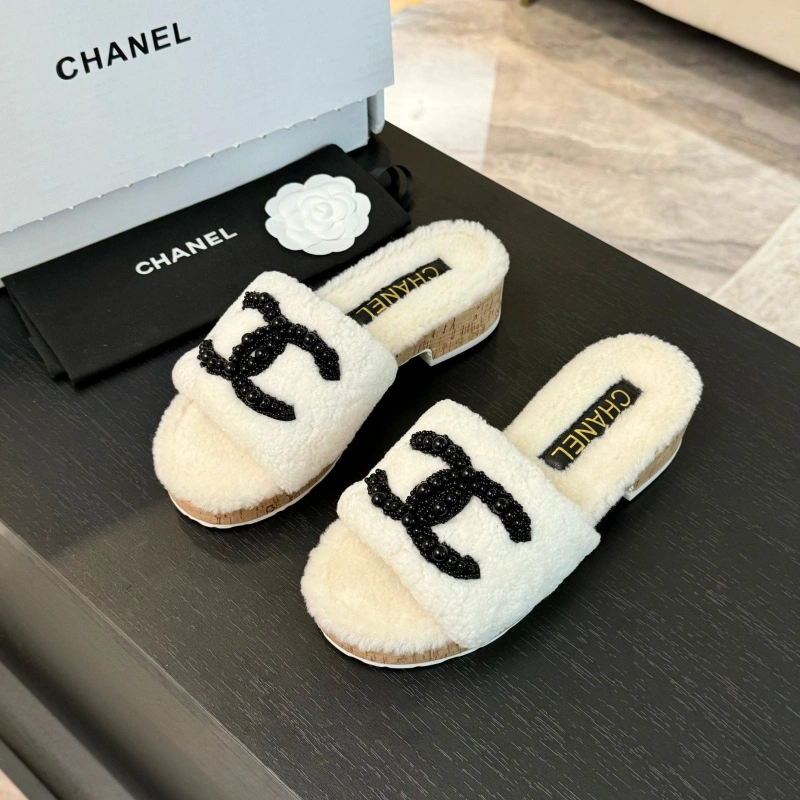 AllSeason Chxnxl Slippers 125432