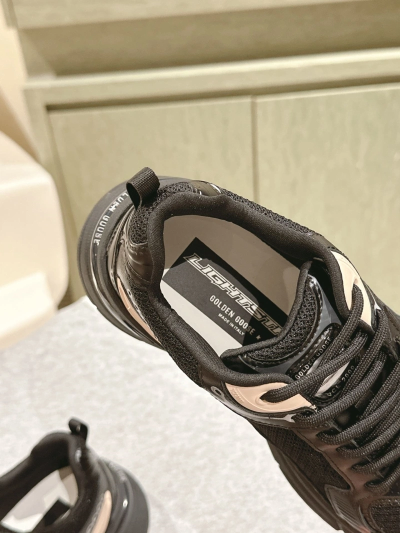 Lightweight Othxr Sneakers 214077